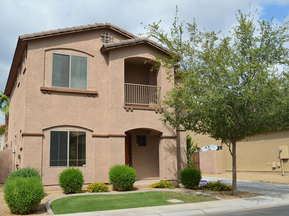 1st image of 1082 S Fresno St
