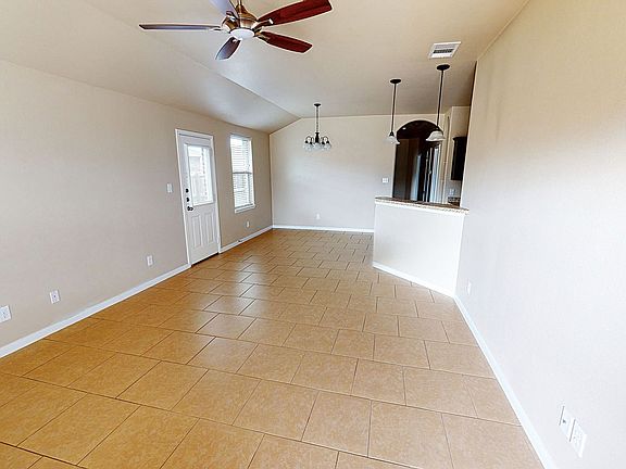 3rd image of 1307 Loyal Ln #A