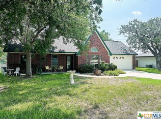 211 Landon Dr, Lampasas, TX 76550
