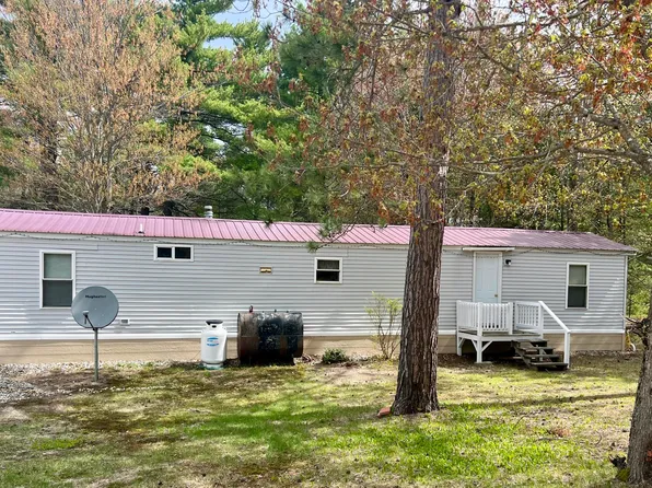 18 Mountain View Avenue, Brownfield, ME 04010