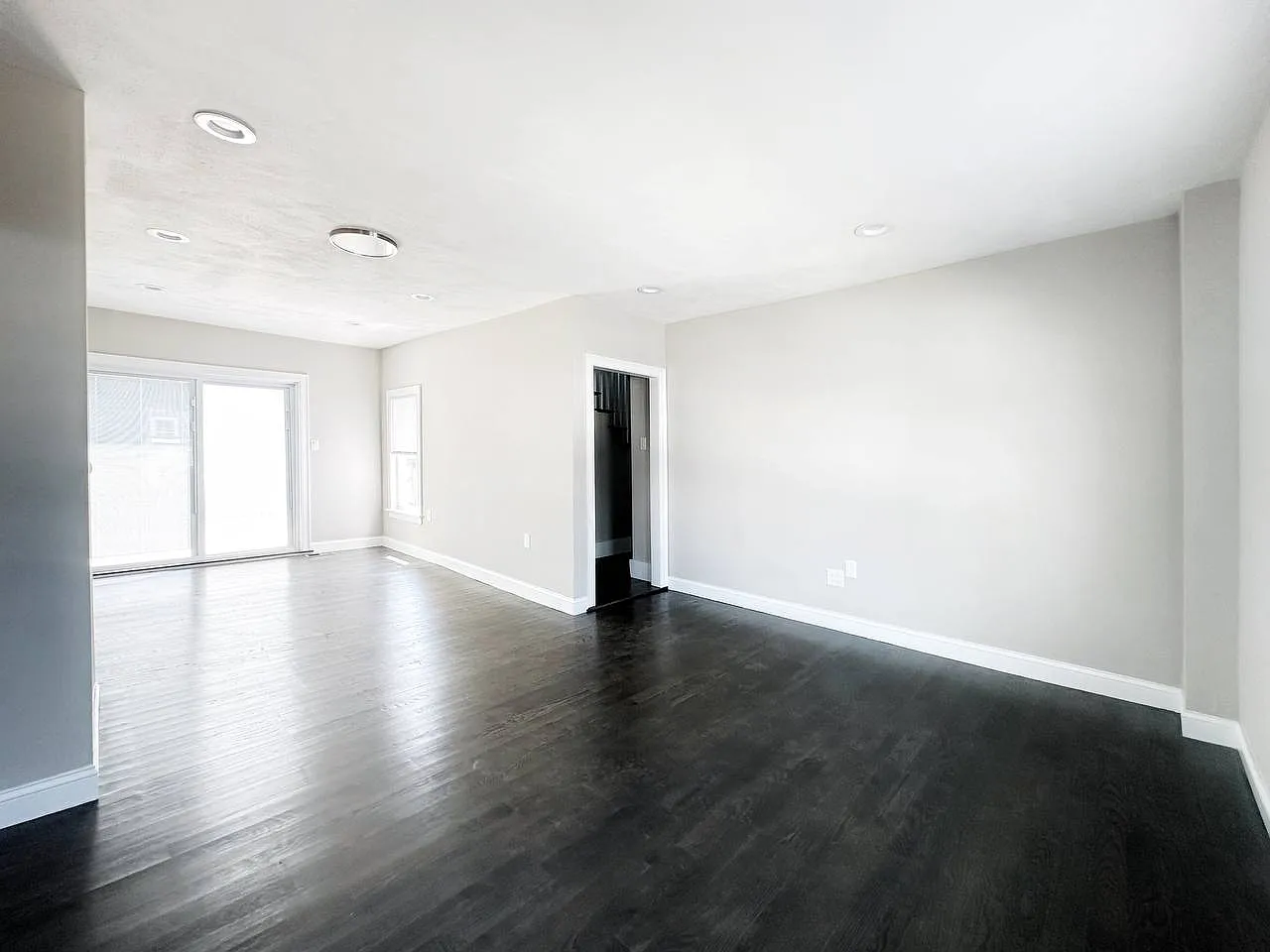 40 Linwood St — Photo 4