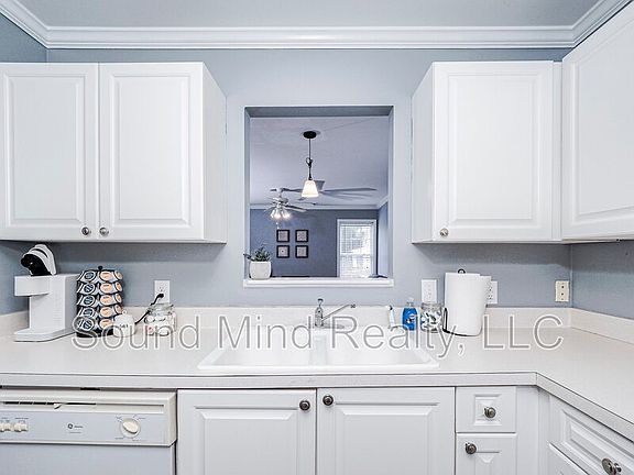 5th image of 2510 Blackwolf Run Ln