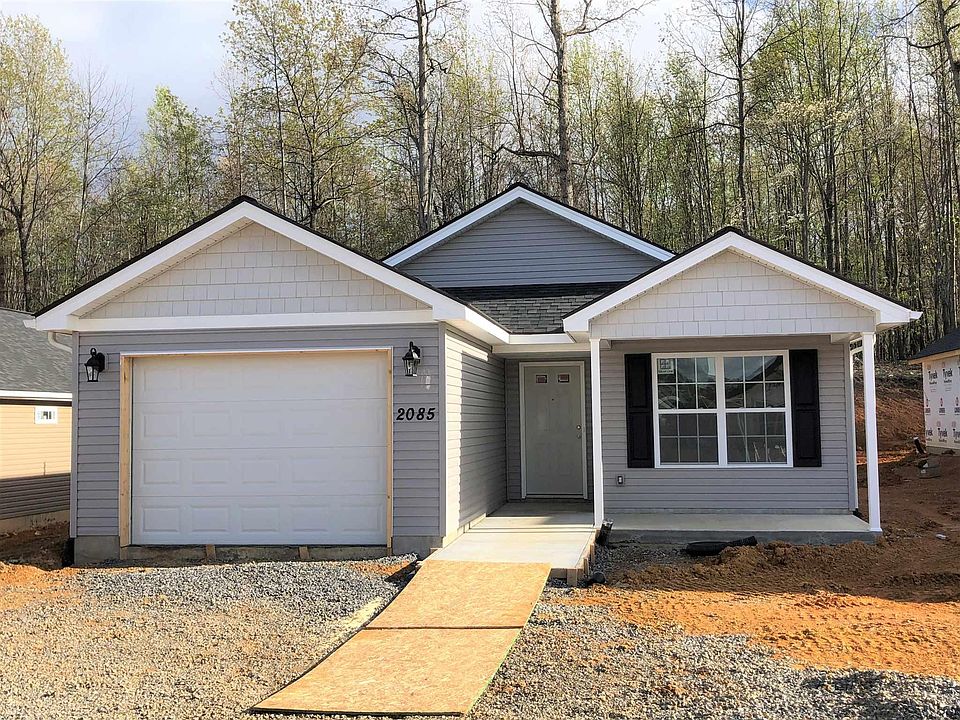 1st image of 2085 Giles Dr SE