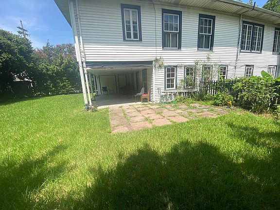 3rd image of 2032 Audubon St