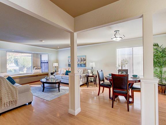 3rd image of 710 Antonio Ct