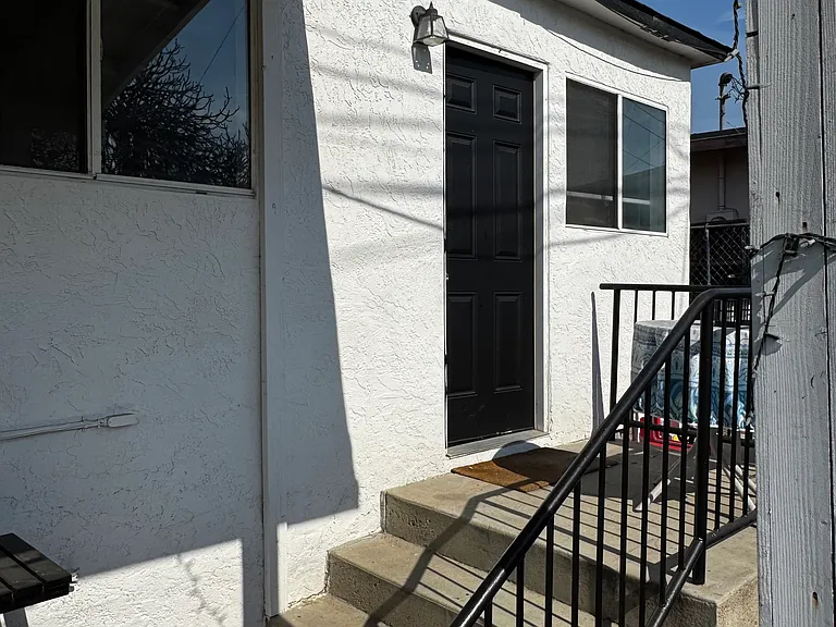 4435 Boston Ave — Photo 3