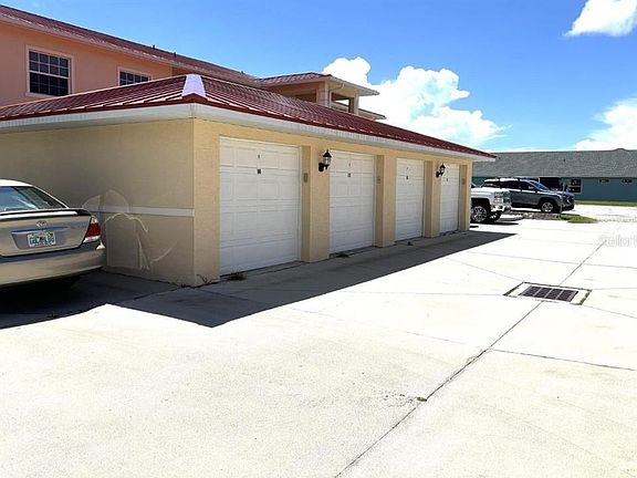 3rd image of 242 Boundary Blvd Unit 111