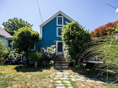 10 Washington St, Bristol, RI, 02809
