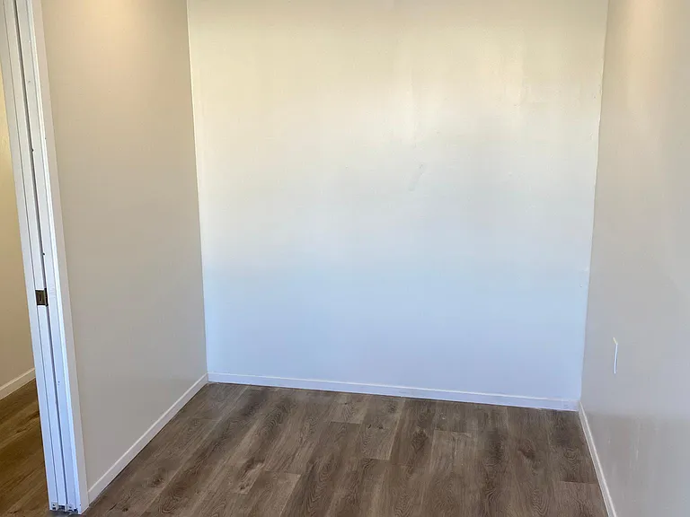 4512 Bond St — Photo 7