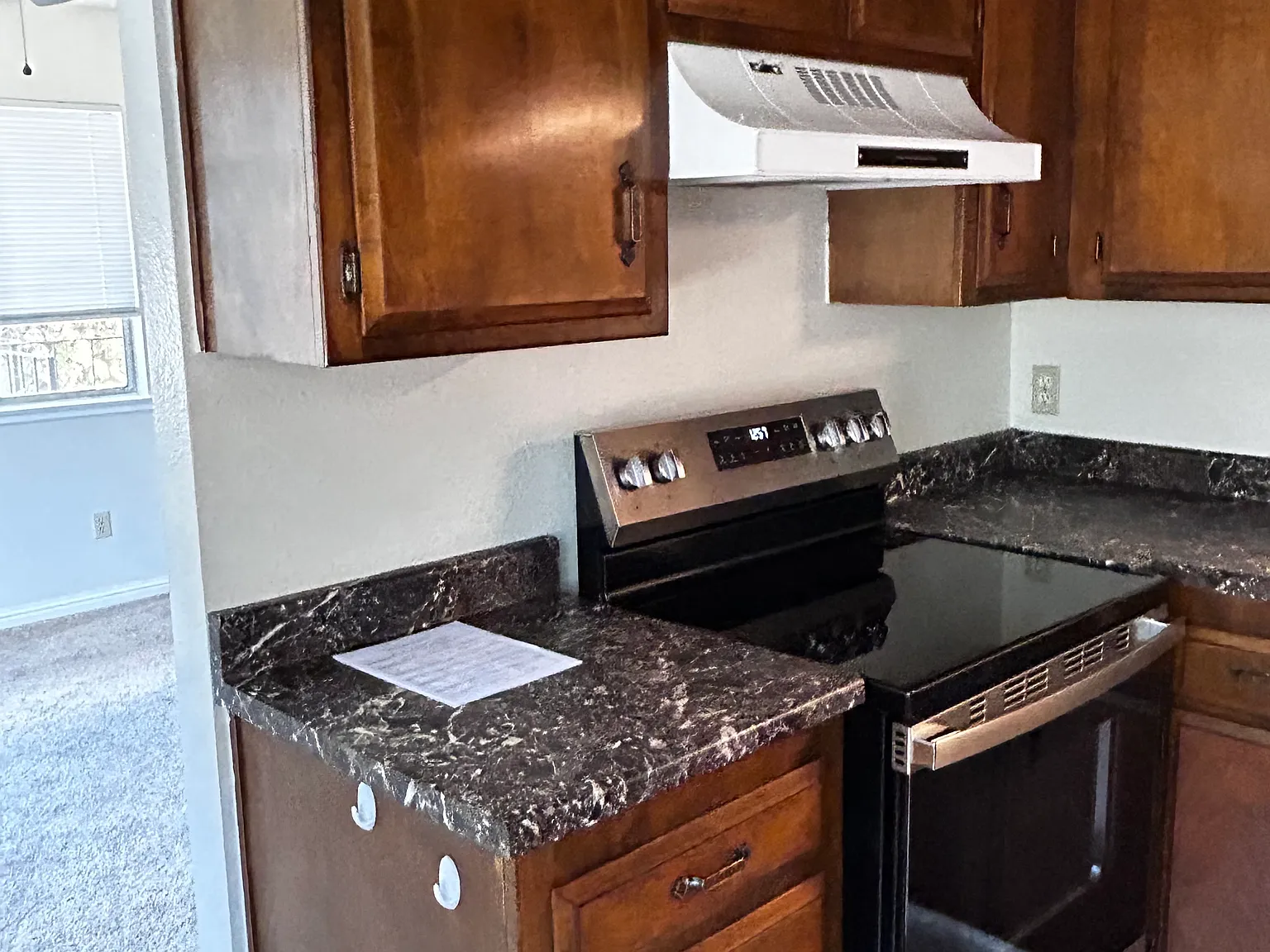 2 bed, 875 sqft, $1,750 — Photo 1