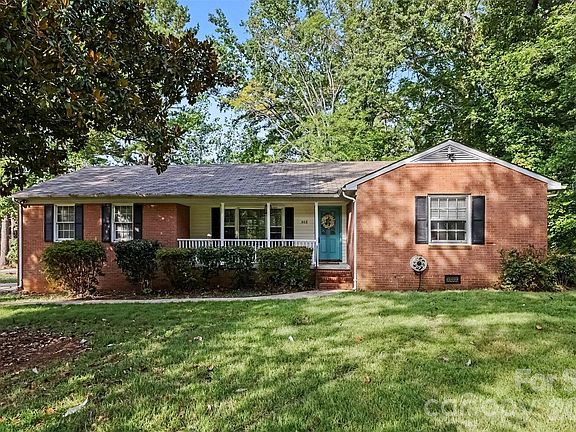2nd image of 502 Plantation Rd #10