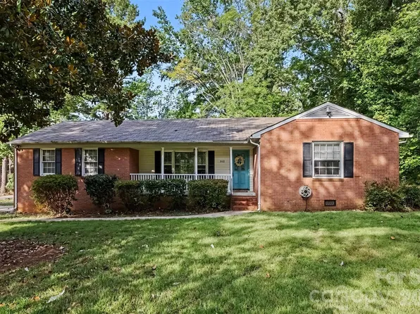 502 Plantation Rd #10, Lancaster, SC 29720