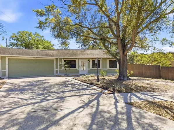 506 Summerwood Ct, Tarpon Springs, FL 34689