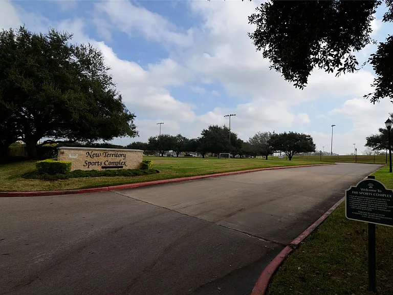 1210 Ivory Meadow Ln — Photo 31