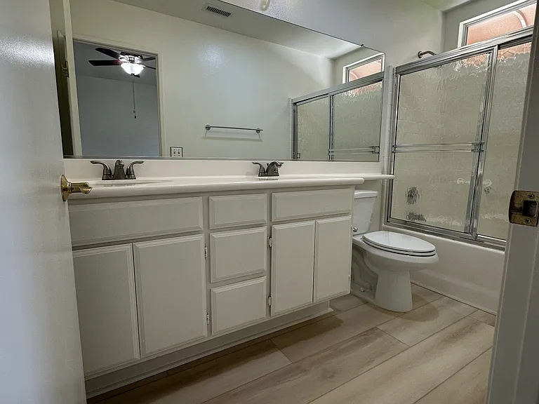 22746 Hannah Ct — Photo 8