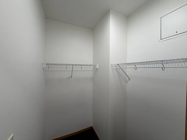 Bookmark Apartments — Photo 14