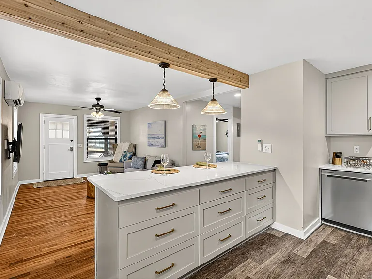 124 E 2nd Pl #126 — Photo 7
