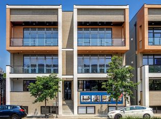 2444 W Irving Park Rd #2E, Chicago, IL 60618