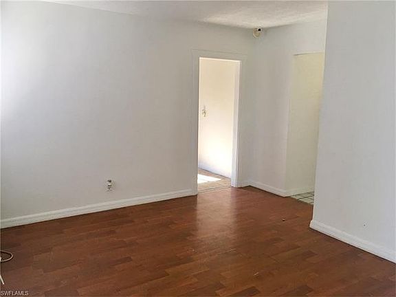 5th image of 2718 Central Ave