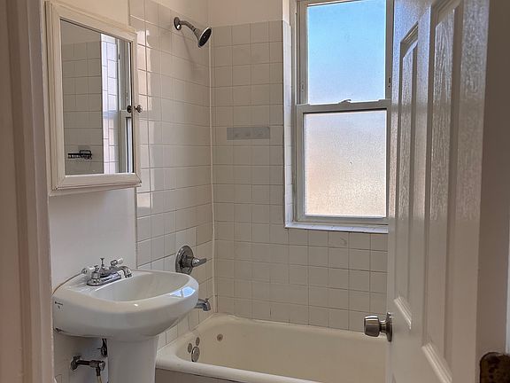 4th image of 5412 W Ferdinand St #Fc4549d6d