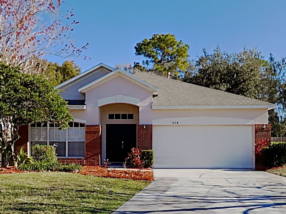 1st image of 614 Carrigan Woods Trl