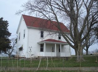 11241 Koltes Ln, Dubuque, IA 52001