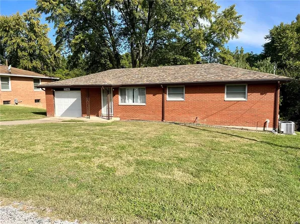 2546 Randolph St, Alton, IL 62002