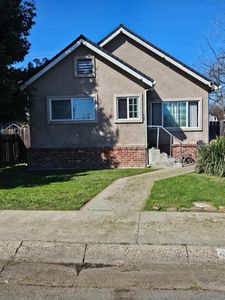 407 Maple St, Lodi, CA, 95240