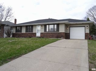 5823 W Colt Dr, Peoria, IL