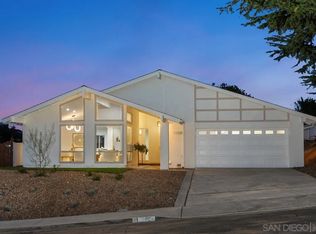 11325 Calenda Rd, San Diego, CA 92127