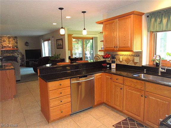 4th image of 13225 Maple Brook Trl #Ta
