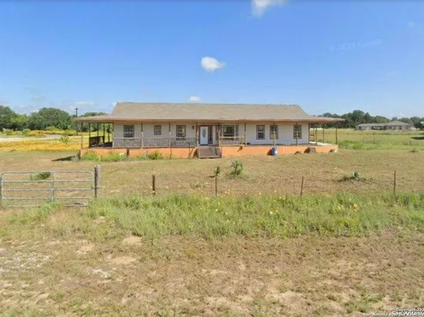 125 COLT TRAIL, Natalia, TX 78059