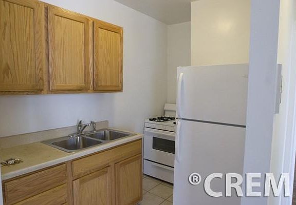 4th image of 7010 N Ashland Blvd APT 204