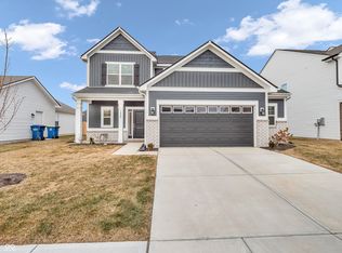 1482 Pine Bark Ln, Sheridan, IN 46069