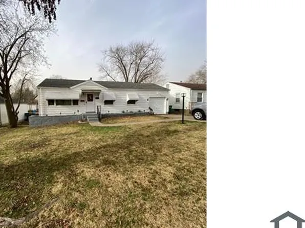 1118 Darr Dr, Saint Louis, MO 63137
