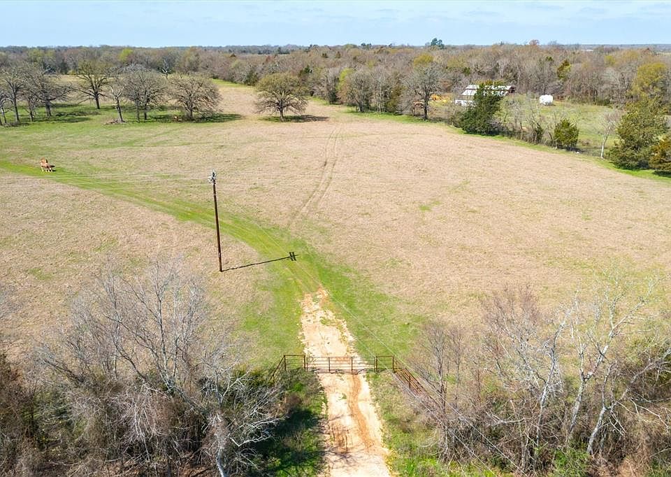 1st image of Vz County Road 1818