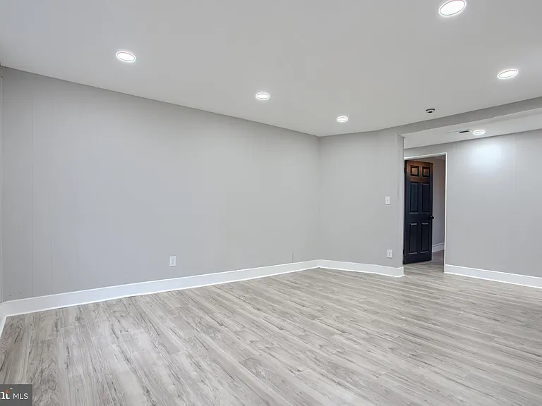 3807 Fleetwood Ave #2 — Photo 10