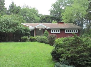 75 Bowstone Rd, Pittsburgh, PA 15235