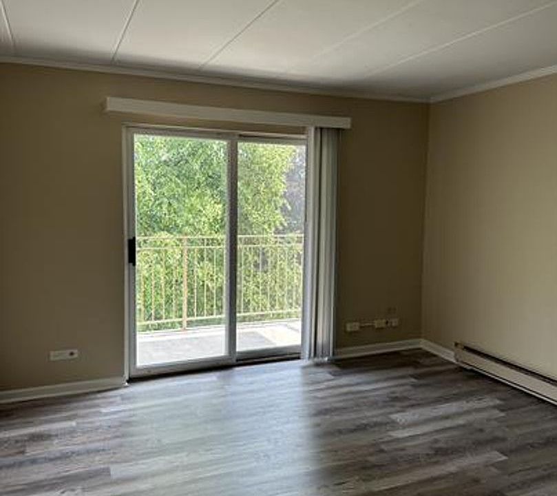 1st image of 115 Marengo Ave APT 407