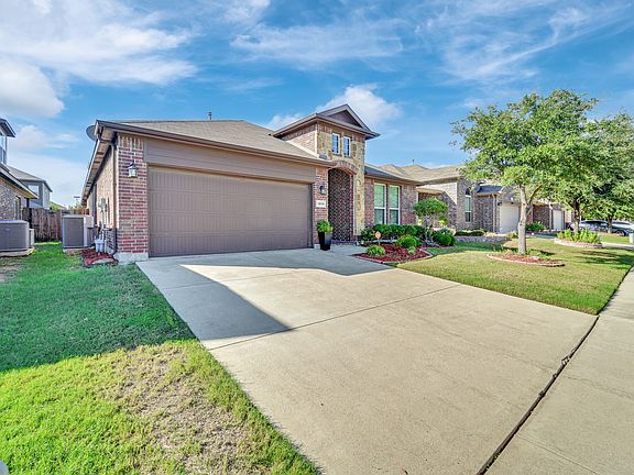 3rd image of 1836 Velarde Rd