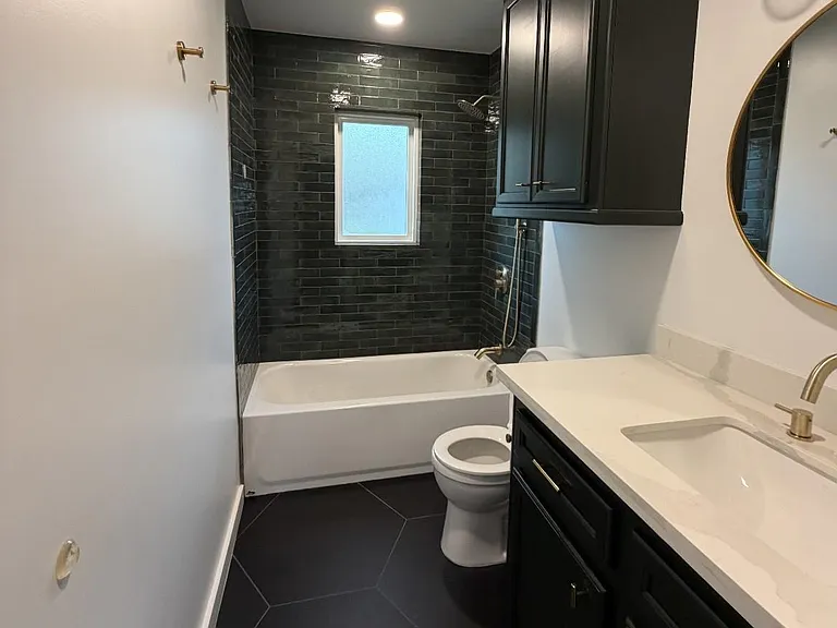 1639 Ebony Ln — Photo 6