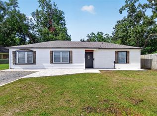 1308 W Dumble St, Alvin, TX 77511