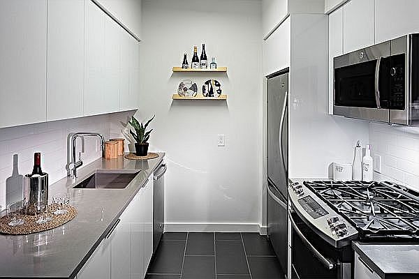 1st image of 45 Hoyt St APT 9S