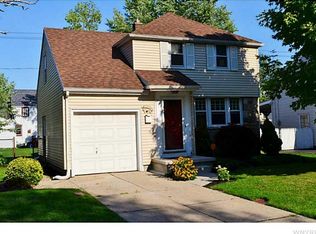 37 Roswell Rd, Cheektowaga, NY 14215