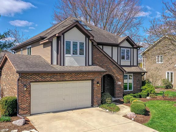 3rd image of 1251 Averill Dr