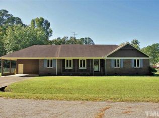 400 Woodview Dr, Goldsboro, NC 27530