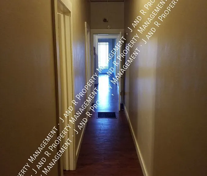 4311 V St #2 — Photo 13