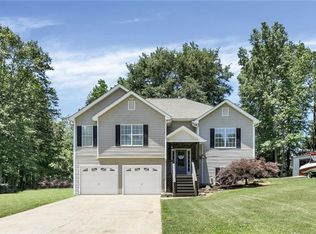 111 Newman Dr, Villa Rica, GA 30180