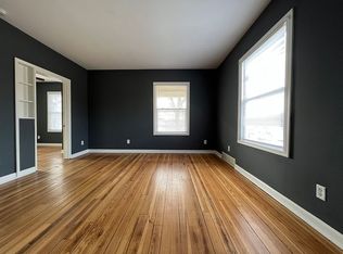 1402 Rural St, Rockford, IL 61107