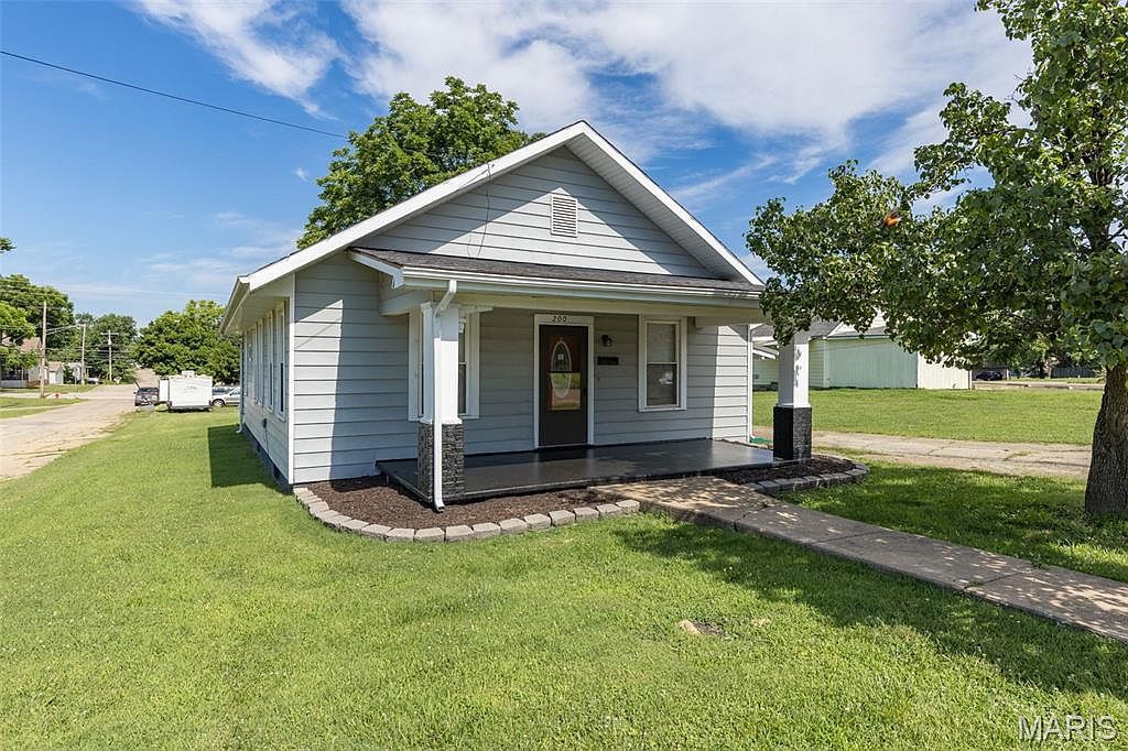 200 8th St, Park Hills, MO 63601 | Zillow